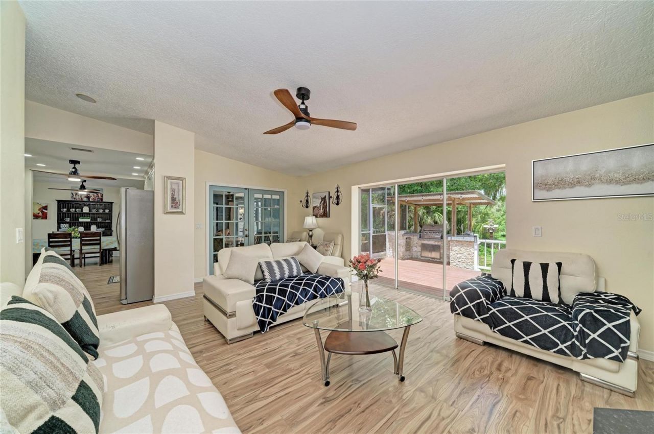 6519 28th Avenue E, Bradenton, FL 34208 Photo