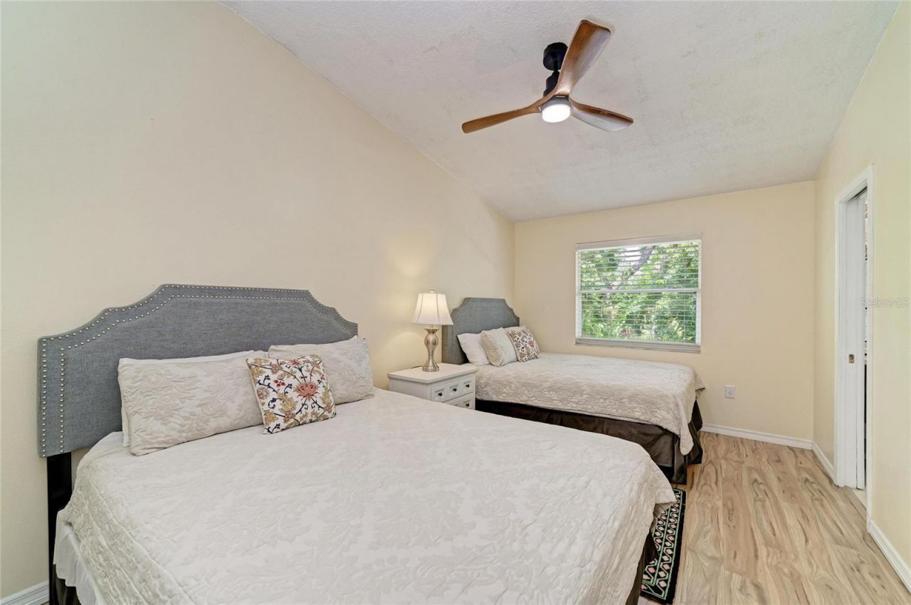 6519 28th Avenue E, Bradenton, FL 34208 Photo