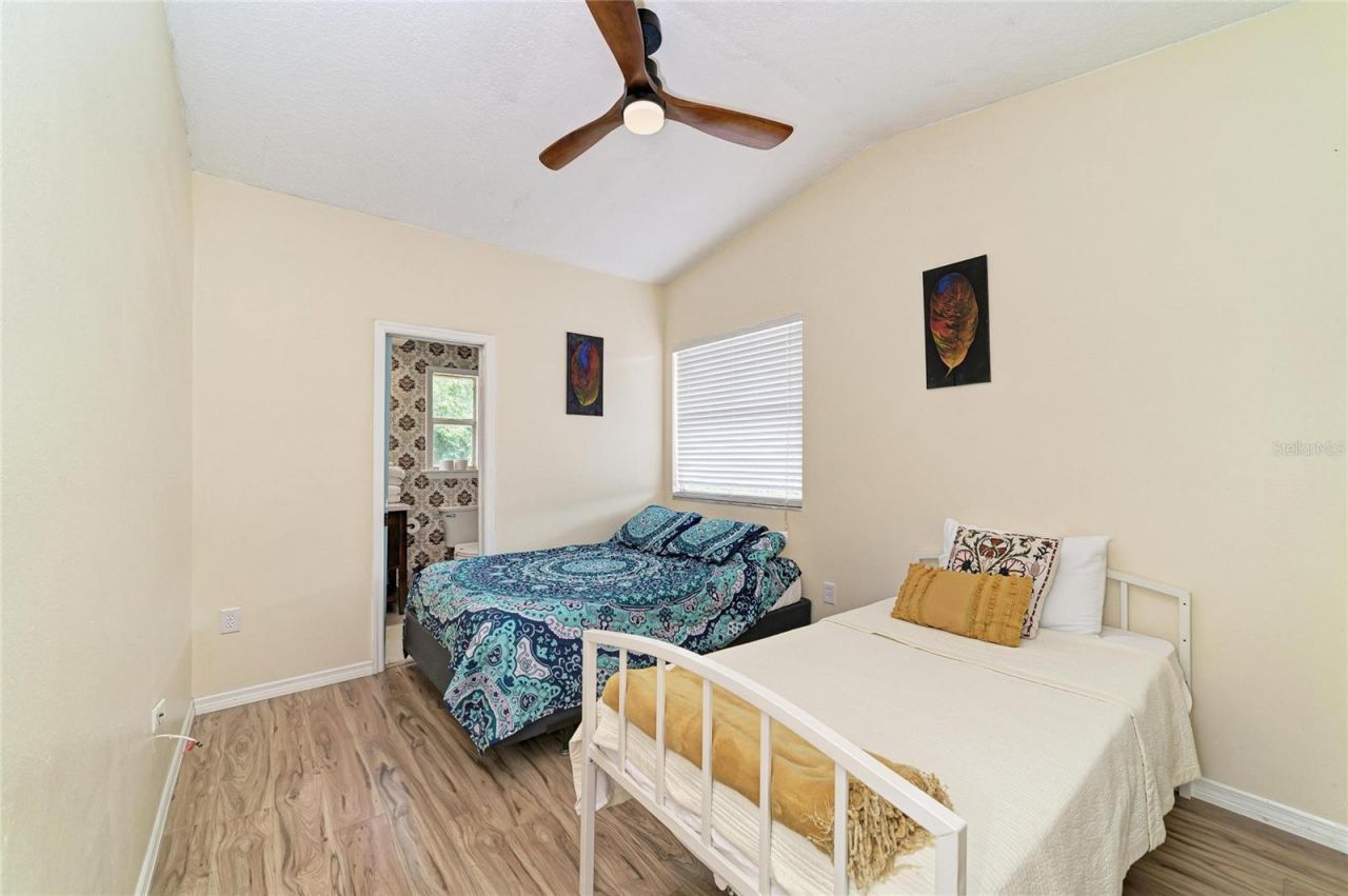 6519 28th Avenue E, Bradenton, FL 34208 Photo