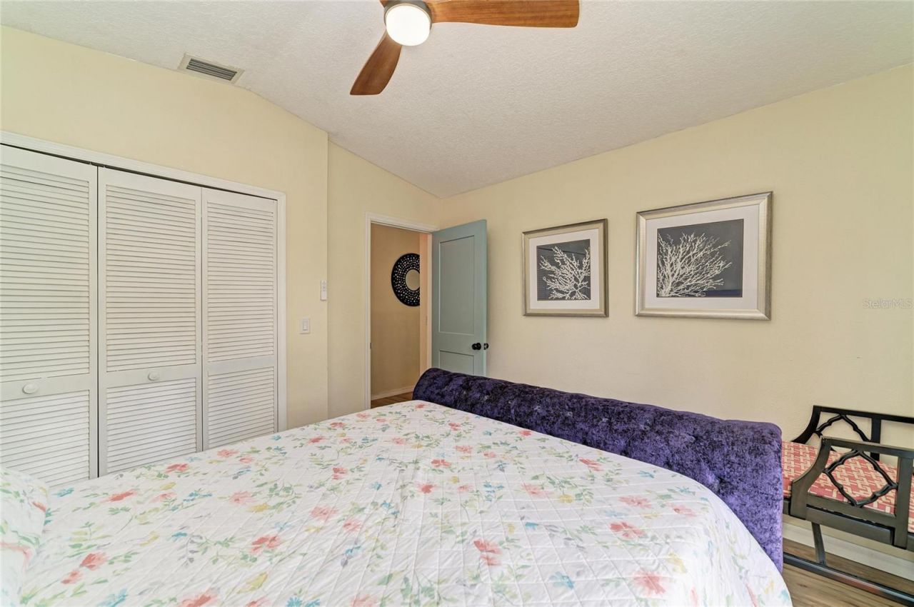 6519 28th Avenue E, Bradenton, FL 34208 Photo