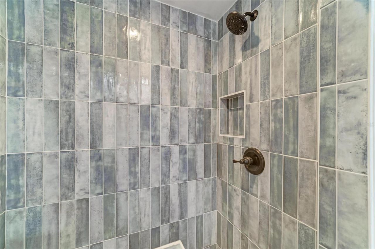 6519 28th Avenue E, Bradenton, FL 34208 Photo