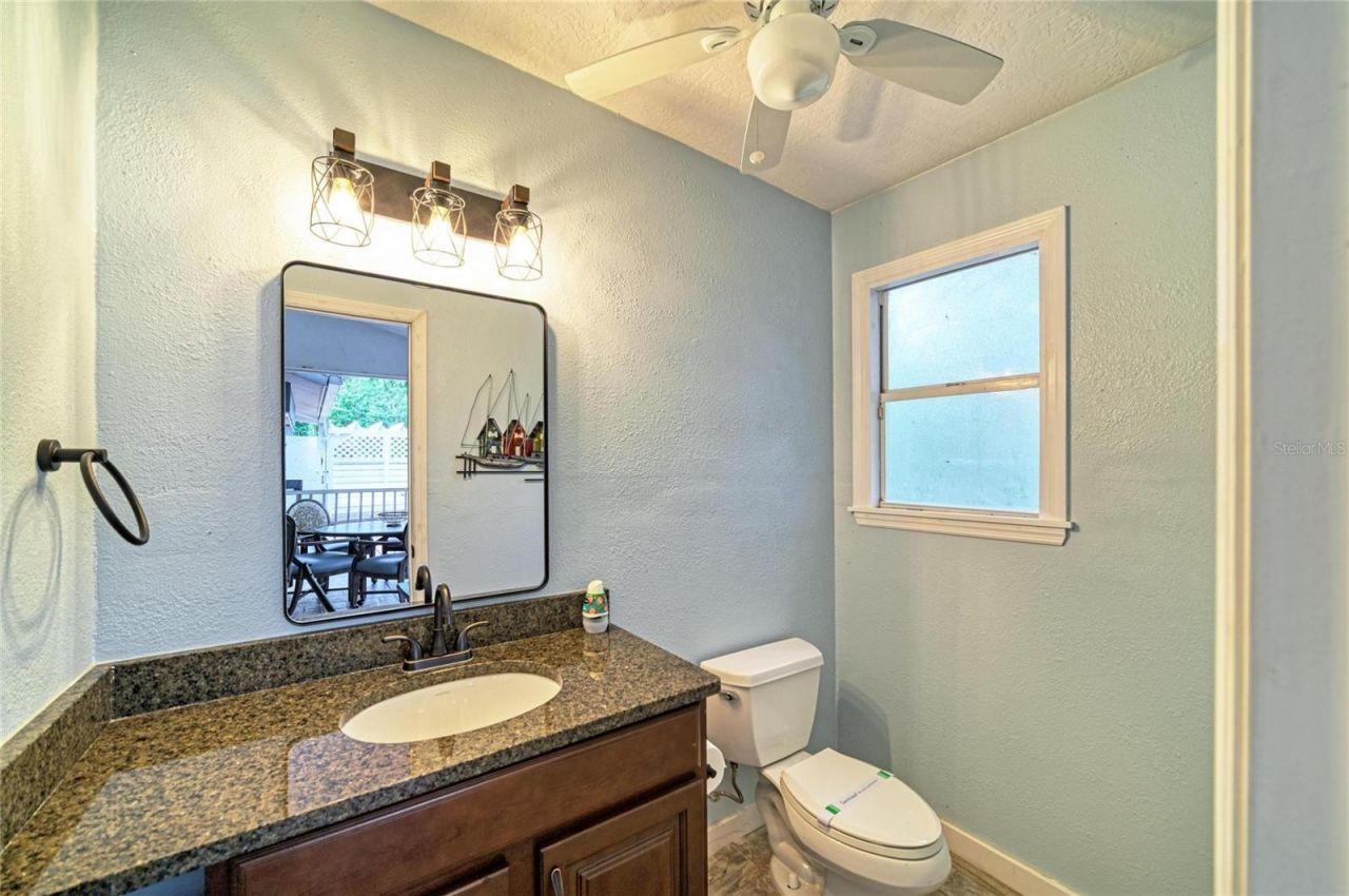 6519 28th Avenue E, Bradenton, FL 34208 Photo