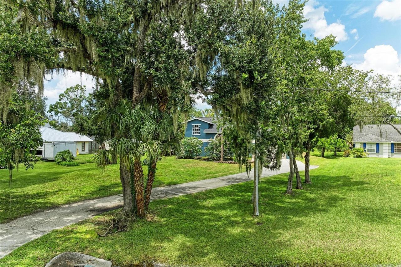 6519 28th Avenue E, Bradenton, FL 34208 Photo