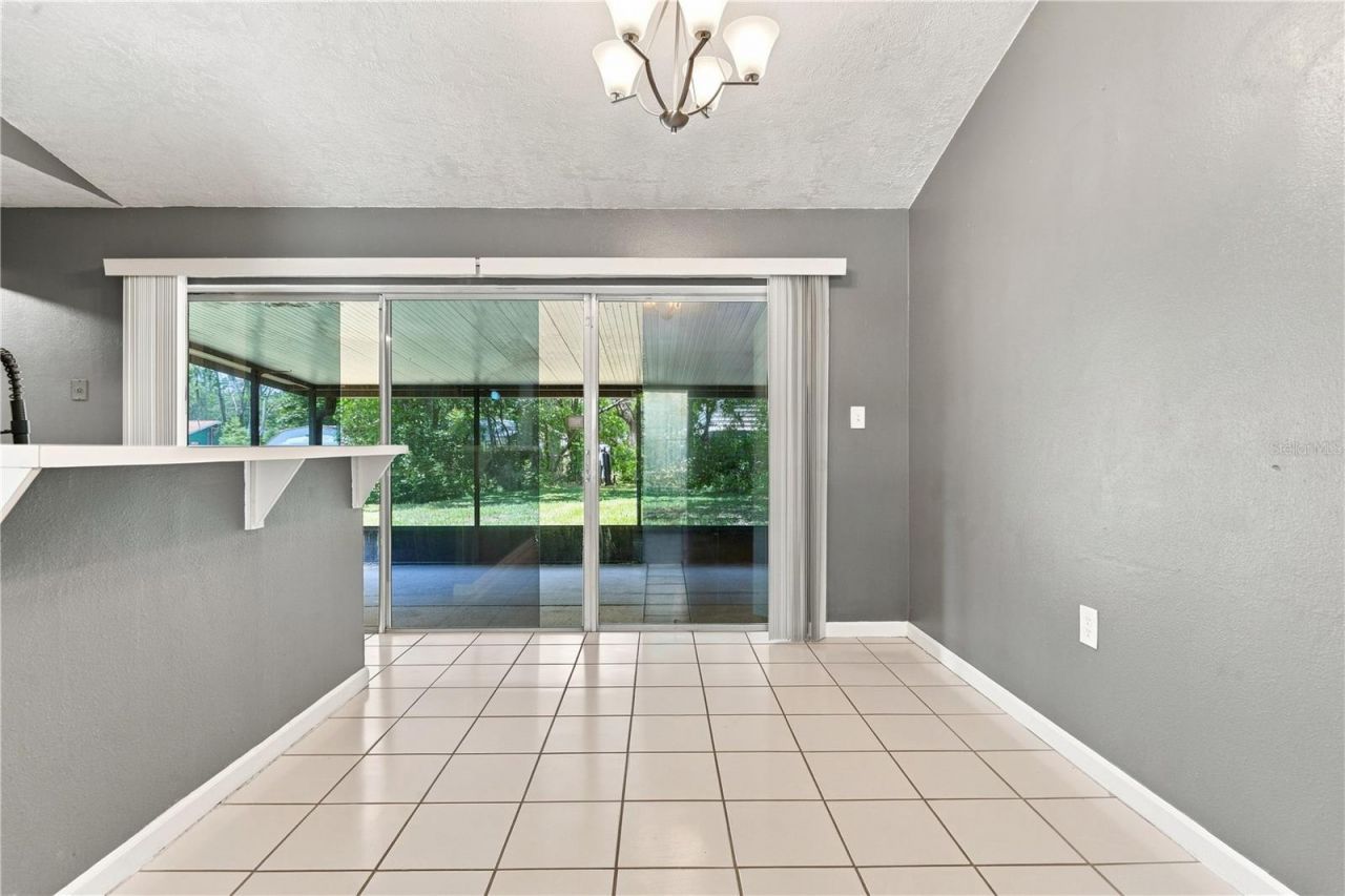 336 Riviera Drive , Debary, FL 32713 Photo