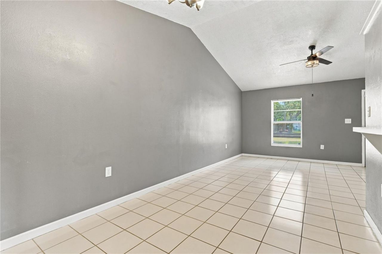 336 Riviera Drive , Debary, FL 32713 Photo