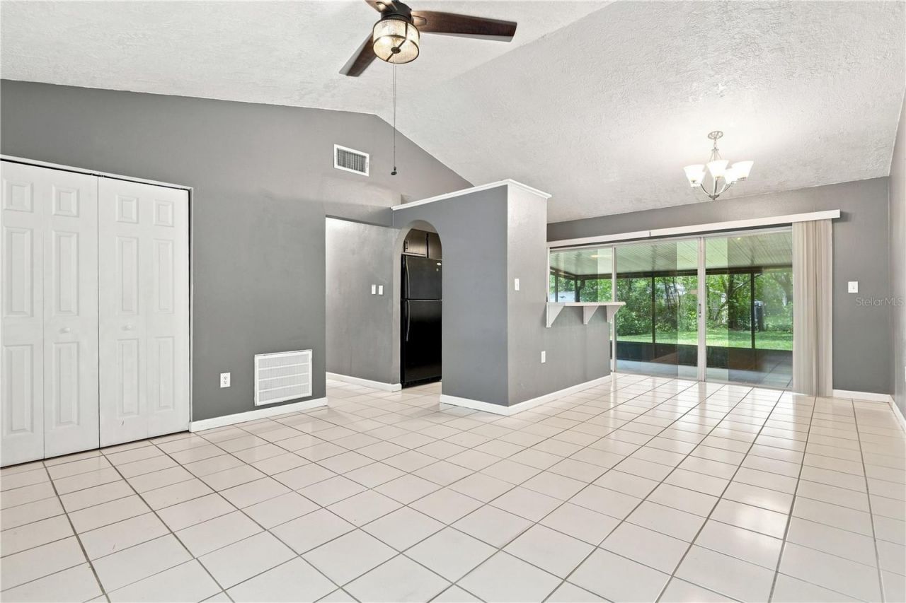 336 Riviera Drive , Debary, FL 32713 Photo