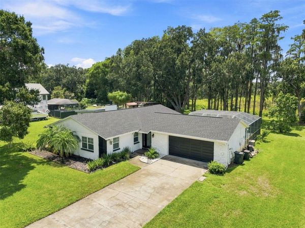 210 LAKE HOBBS ROAD , LUTZ, FL 33548