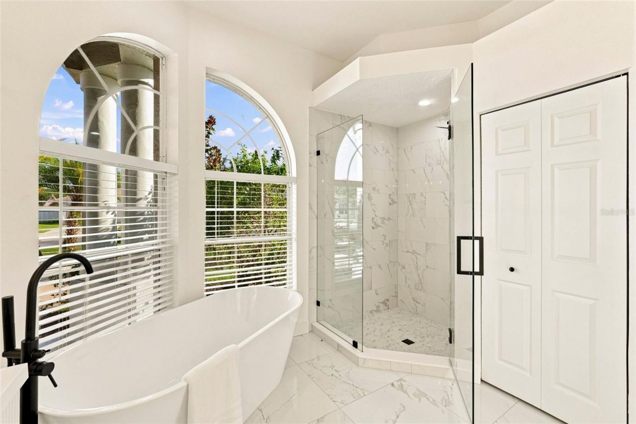 1447 Crazy Horse Drive, Lutz, FL 33559 Photo