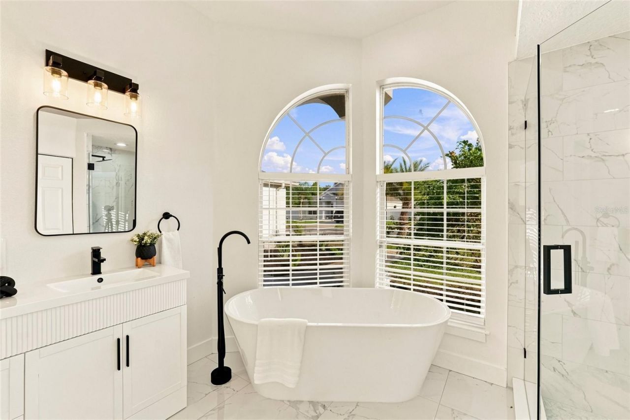 1447 Crazy Horse Drive, Lutz, FL 33559 Photo