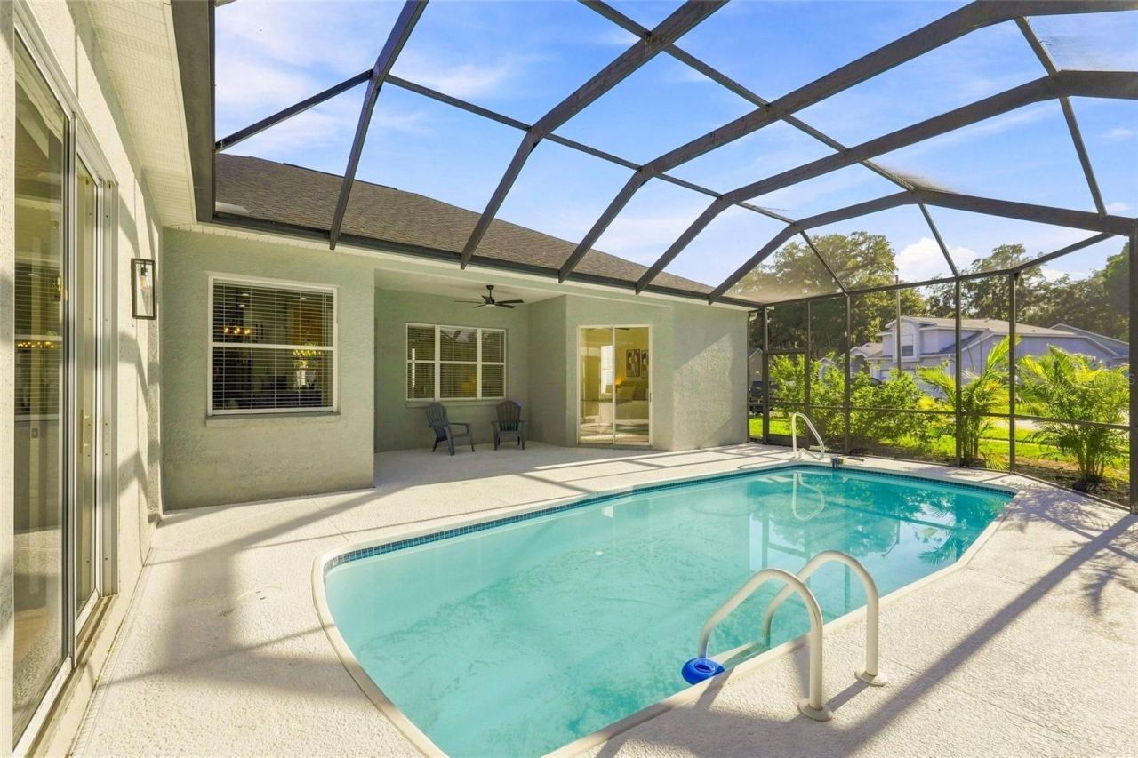 1447 Crazy Horse Drive, Lutz, FL 33559 Photo