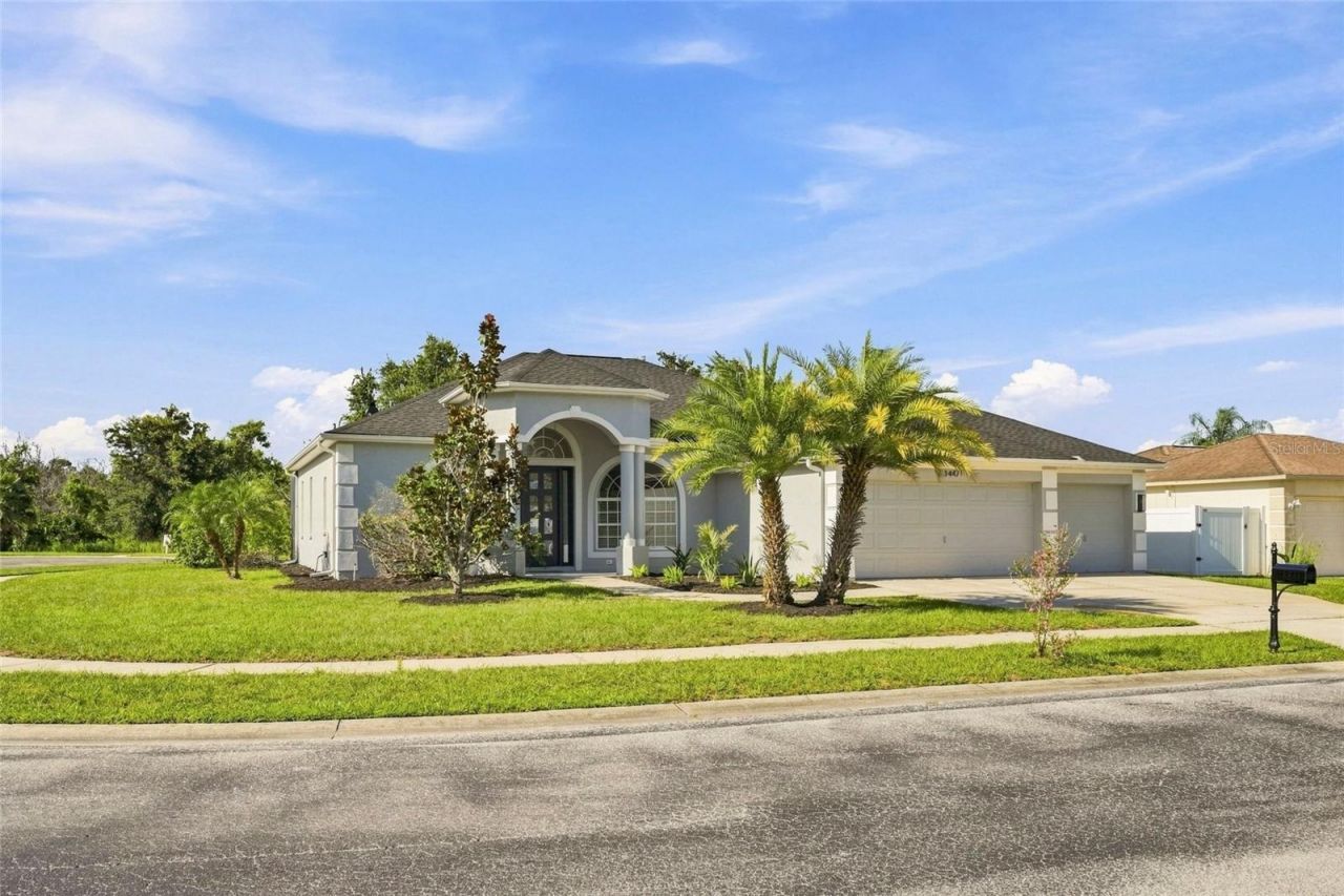 1447 Crazy Horse Drive, Lutz, FL 33559 Photo