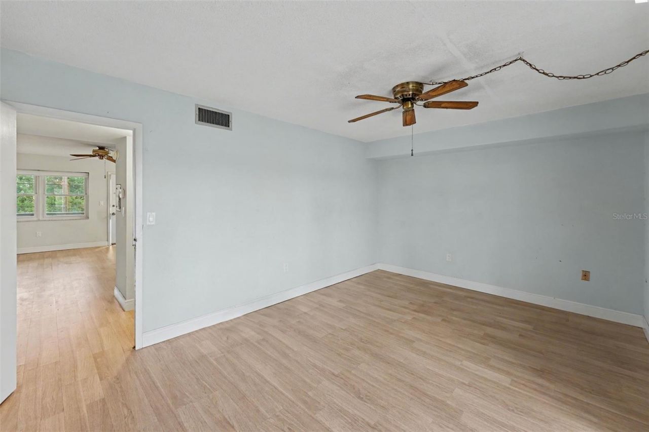 951 79th Avenue N, Unit APT 322, Saint Petersburg, FL 33702 Photo