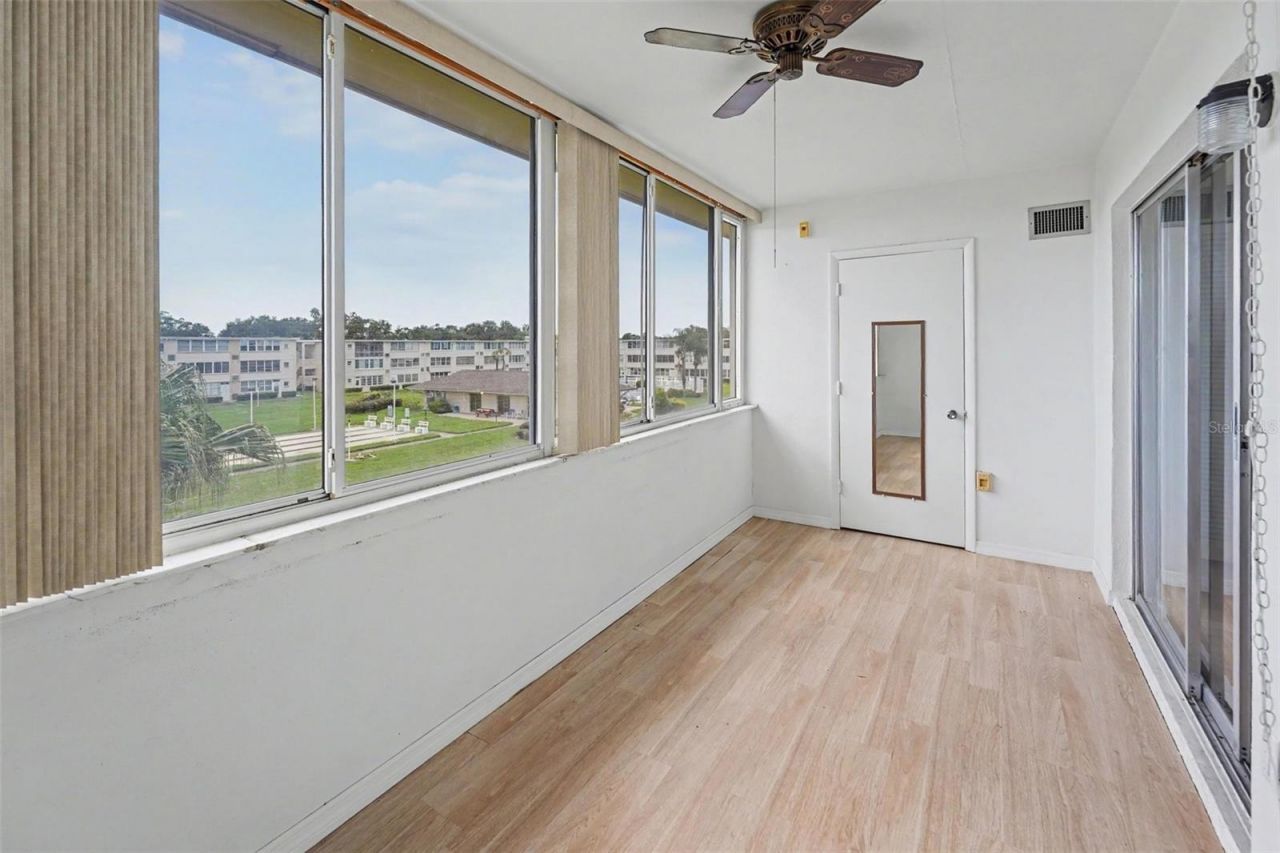 951 79th Avenue N, Unit APT 322, Saint Petersburg, FL 33702 Photo