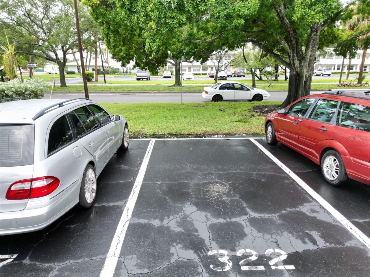 951 79th Avenue N, Unit APT 322, Saint Petersburg, FL 33702 Photo