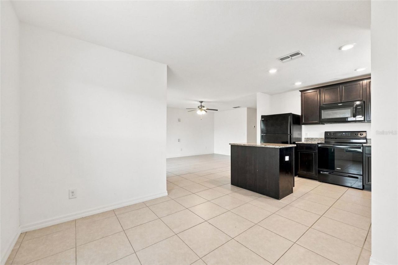 2166 Mandarin Loop, Dundee, FL 33838 Photo