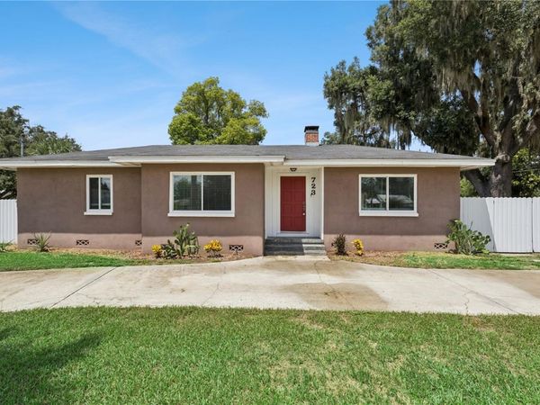 723 N ROCKINGHAM AVENUE , TAVARES, FL 32778