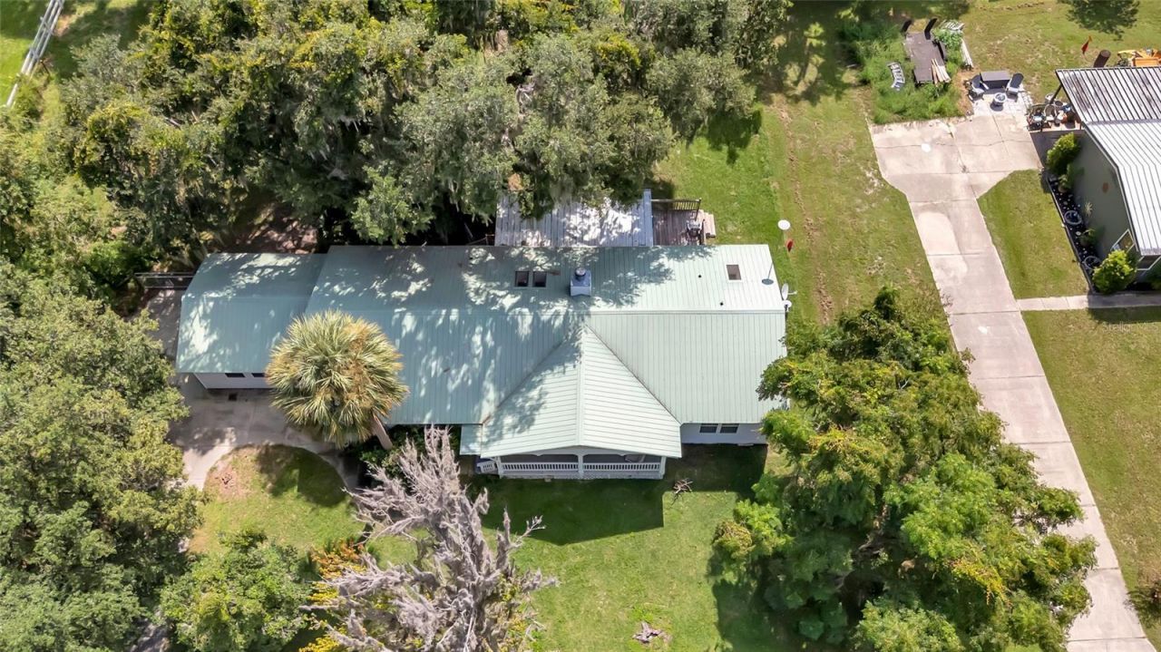 20361 1st Street , Mc Intosh, FL 32664 Photo