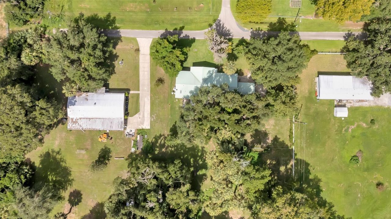 20361 1st Street , Mc Intosh, FL 32664 Photo