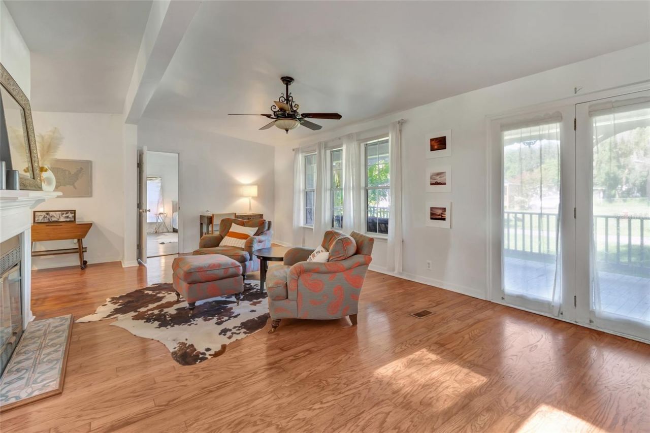 20361 1st Street , Mc Intosh, FL 32664 Photo