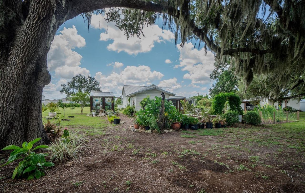 2242 Cr 543, Sumterville, FL 33585 Photo