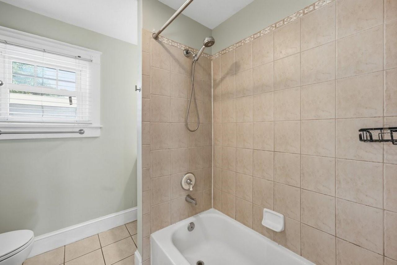 2048 5th Street , Sarasota, FL 34237 Photo