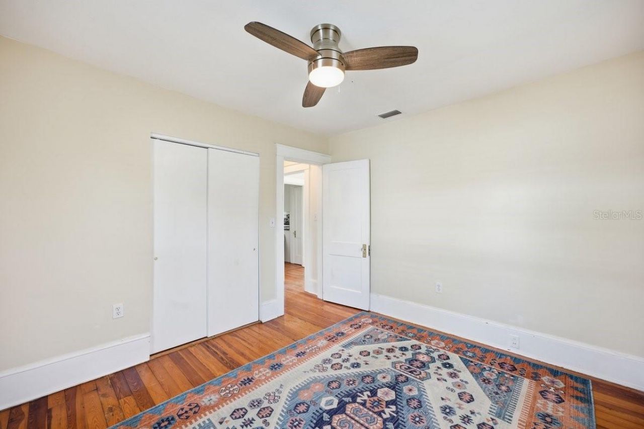 2048 5th Street , Sarasota, FL 34237 Photo