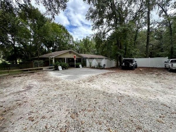 24392 LANARK ROAD , BROOKSVILLE, FL 34601