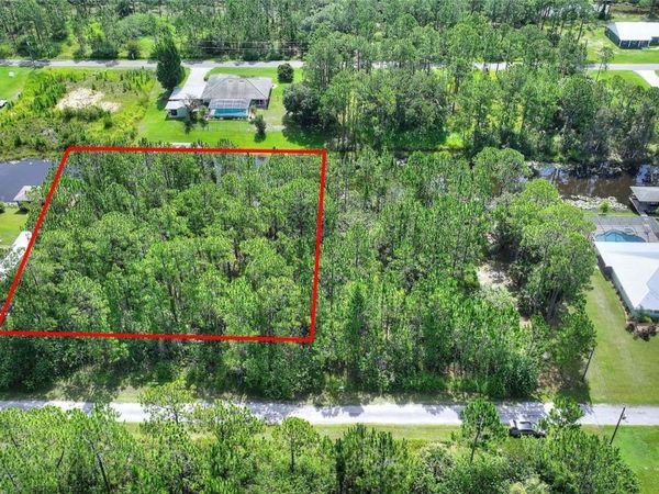 28 AMARYLLIS DRIVE , INDIAN LAKE ESTATES, FL 33855