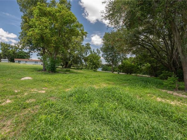 504 E MAIN STREET , DUNDEE, FL 33838