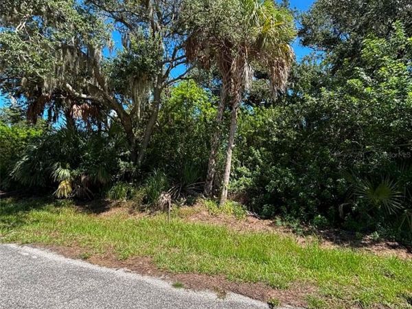 18016 WING AVENUE , PORT CHARLOTTE, FL 33948