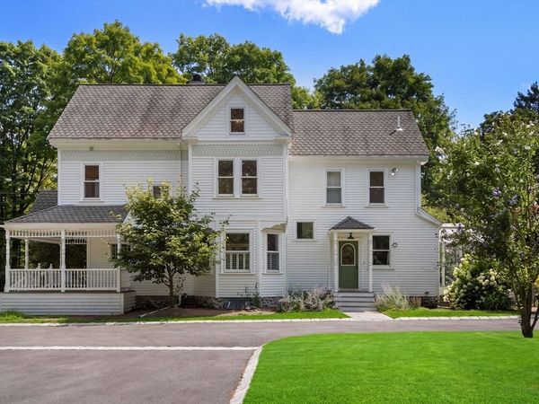 302 Concord Road, Weston, MA 02493