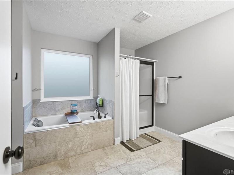254 Auburn Meadows Court, Carlisle, OH 45005 Photo 30