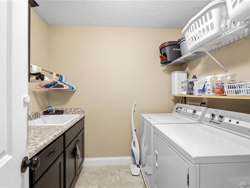 254 Auburn Meadows Court, Carlisle, OH 45005 Photo 42