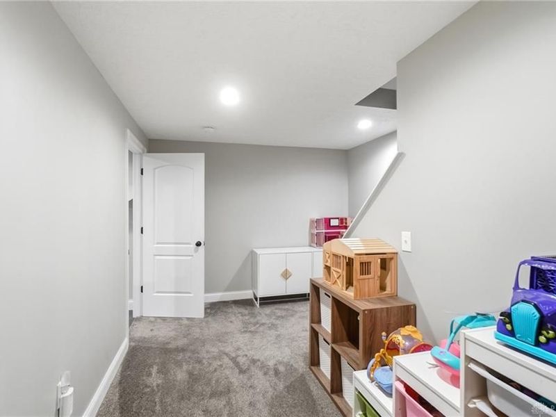 254 Auburn Meadows Court, Carlisle, OH 45005 Photo 43