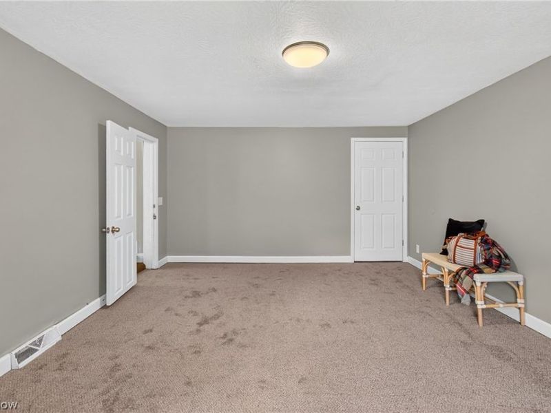 4865 Arbor Road SW, Canton, OH 44710 Photo 15