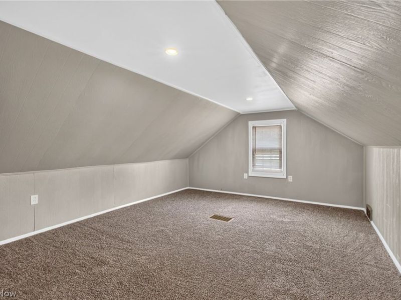 4865 Arbor Road SW, Canton, OH 44710 Photo 22