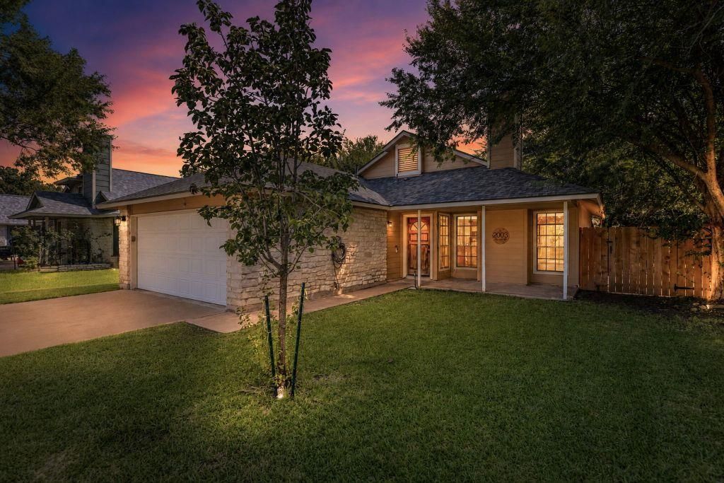 2003 James Pl, Round Rock, TX 78664 Main Photo