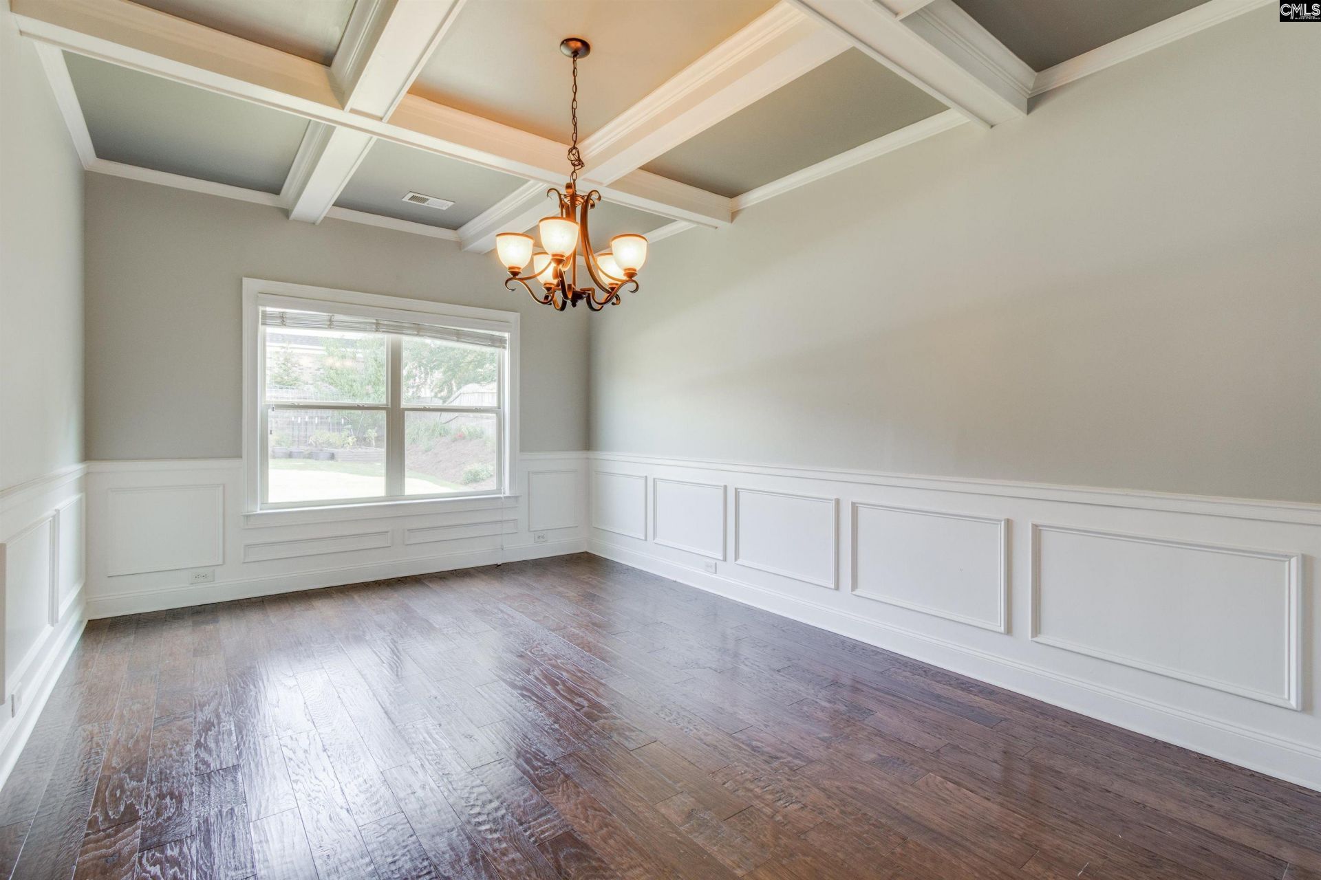 168 Flagstone Way Photo 11