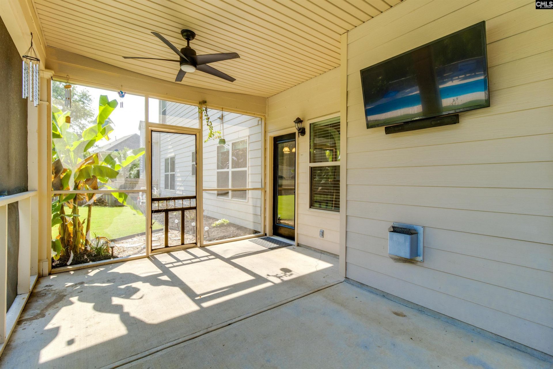 168 Flagstone Way Photo 43