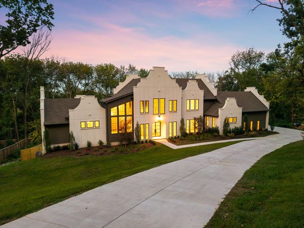 4608 Benton Smith Rd , Nashville, TN 37215