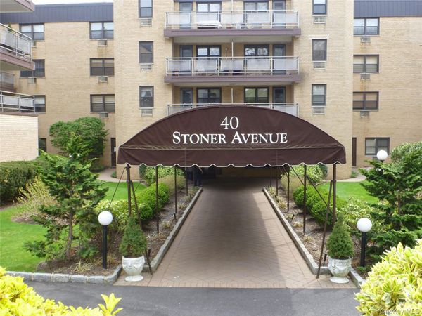 40 Stoner Avenue , Unit 2F, Great Neck, NY 11021