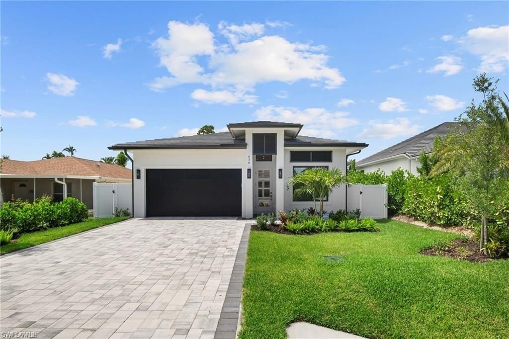 638 93rd Ave N, Naples, FL 34108 Photo