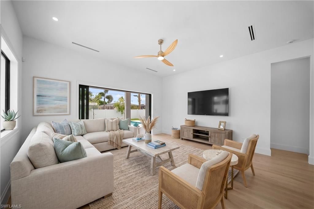 708 100th Ave N, Naples, FL 34108 Photo