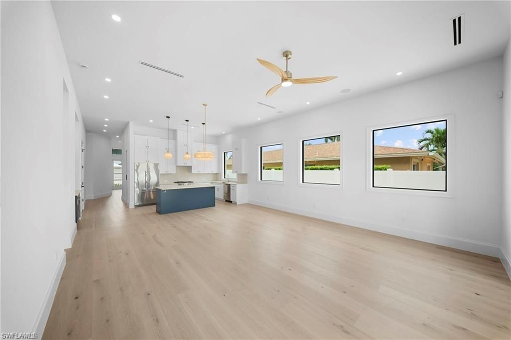 708 100th Ave N, Naples, FL 34108 Photo