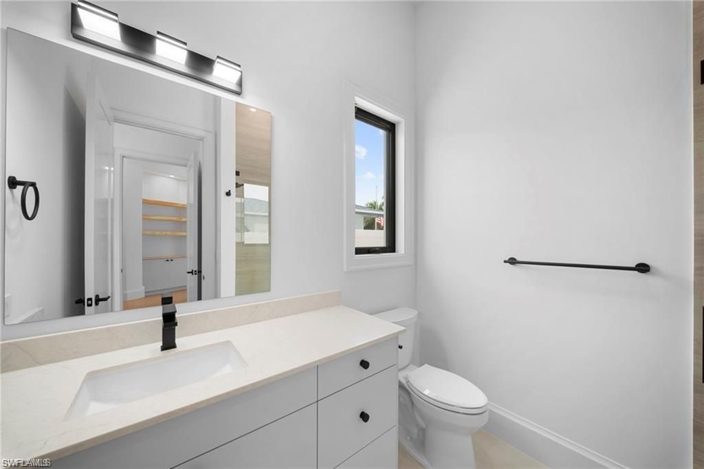 708 100th Ave N, Naples, FL 34108 Photo