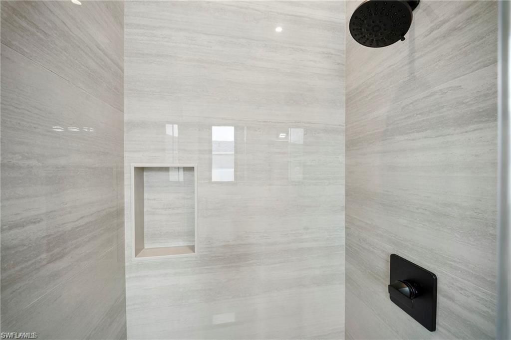 708 100th Ave N, Naples, FL 34108 Photo