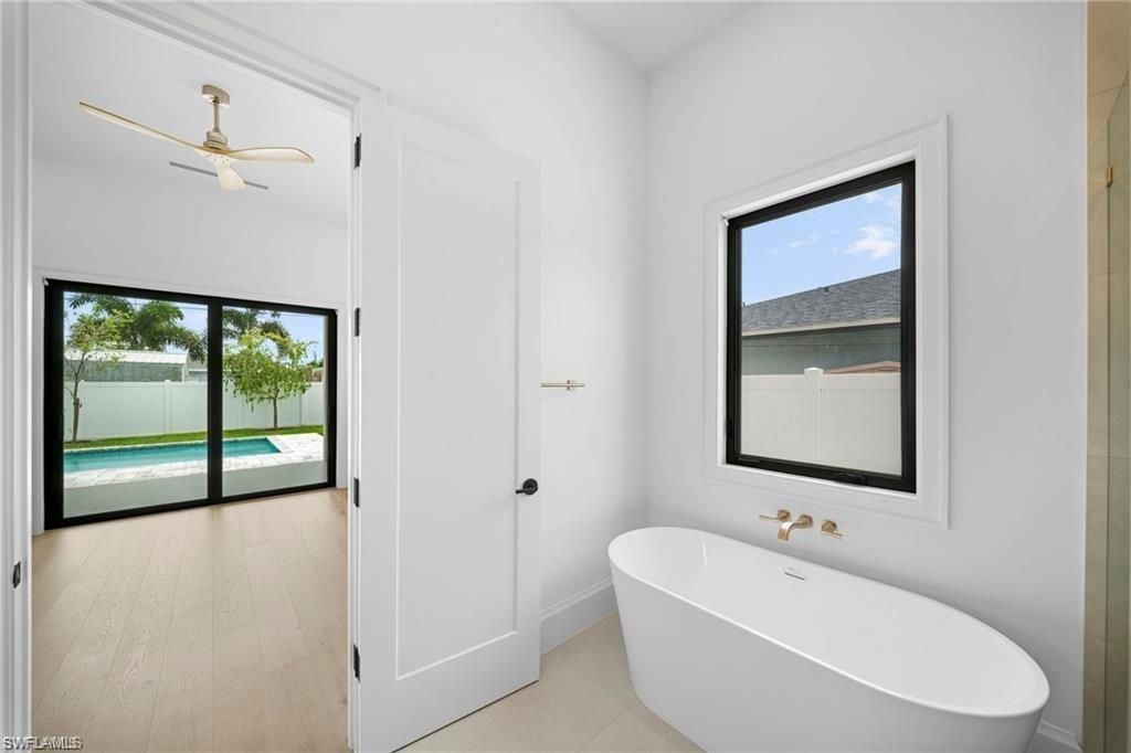 708 100th Ave N, Naples, FL 34108 Photo