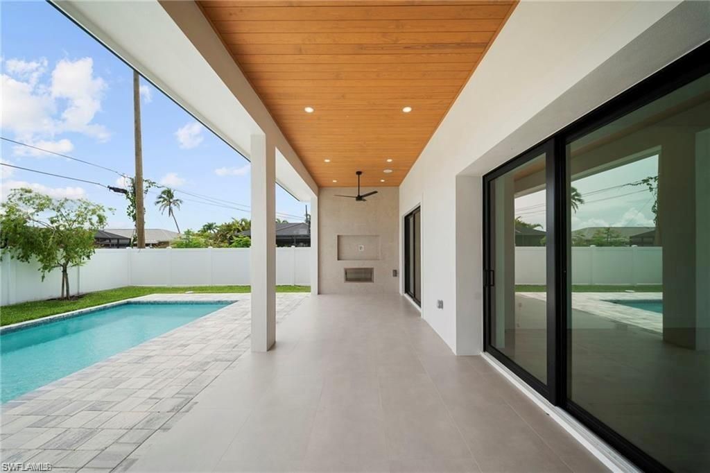 708 100th Ave N, Naples, FL 34108 Photo
