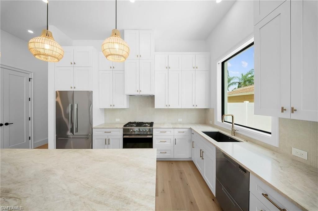 708 100th Ave N, Naples, FL 34108 Photo
