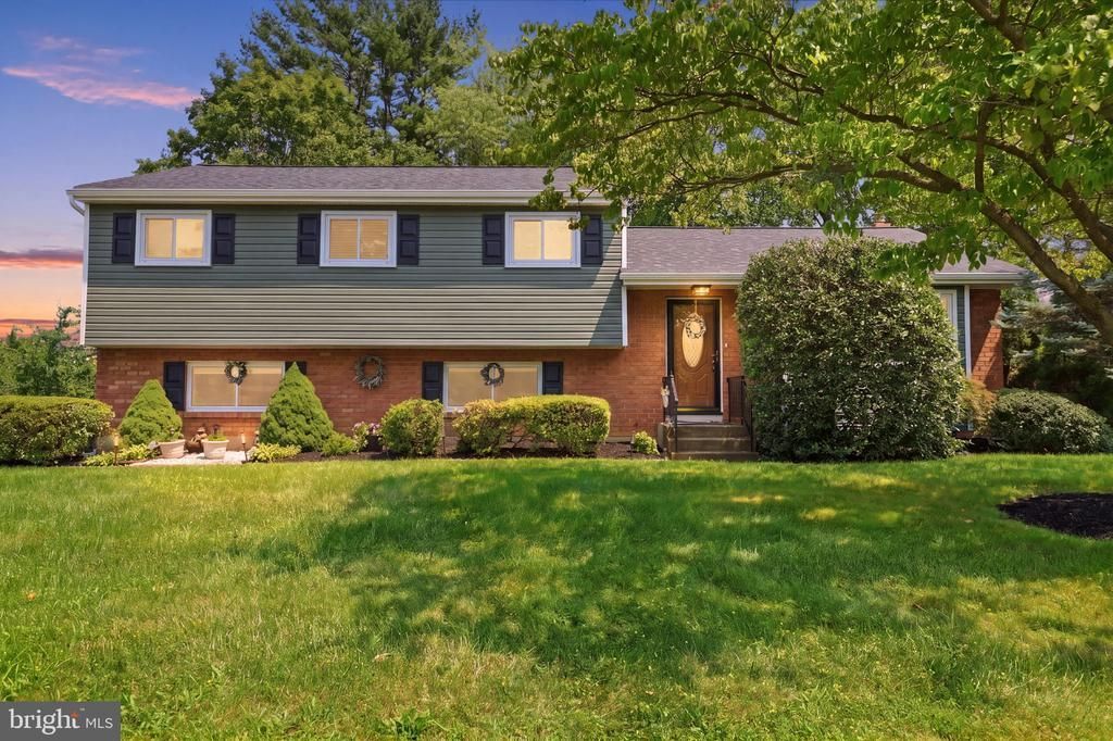 298 HICKORY ROAD , YARDLEY, PA 19067